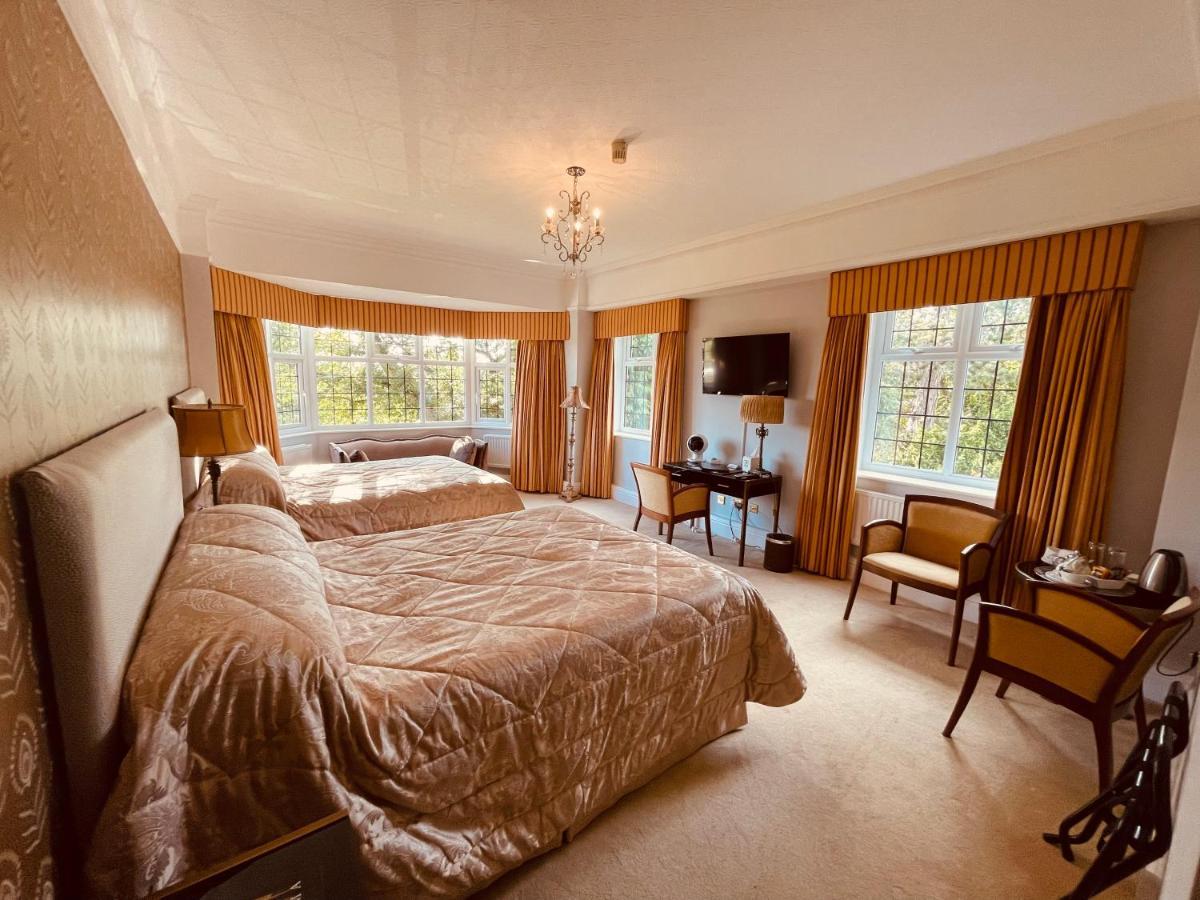סוליהול Nuthurst Grange Country House Hotel & Restaurant מראה חיצוני תמונה