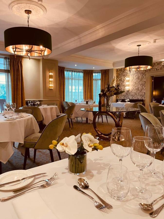 סוליהול Nuthurst Grange Country House Hotel & Restaurant מראה חיצוני תמונה