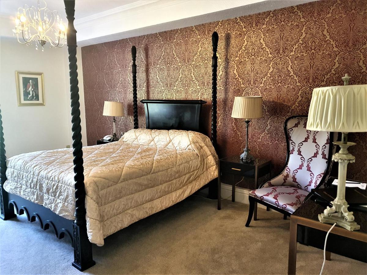 סוליהול Nuthurst Grange Country House Hotel & Restaurant מראה חיצוני תמונה