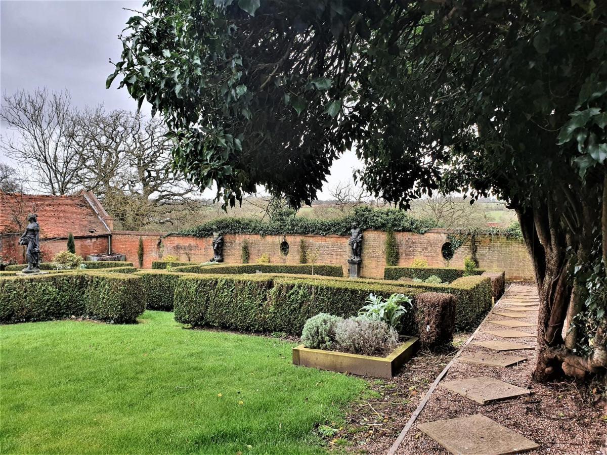 סוליהול Nuthurst Grange Country House Hotel & Restaurant מראה חיצוני תמונה